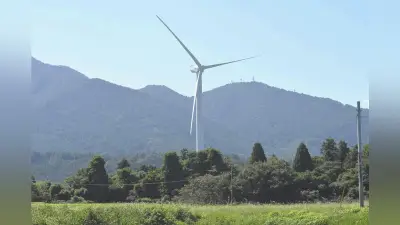 風力発電の廃止が相次ぐ、10年で400基超 自治体の投資に疑問の声
