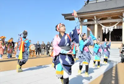 福島・浪江町で安波祭 復興願い伝統の田植踊り奉納 6歳から60代まで11人が舞う