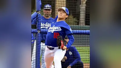 山本由伸がキャンプ初日に実戦投球、大谷翔平が制球を絶賛「素晴らしかった」