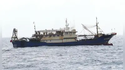 長崎沖EEZで中国漁船を拿捕、停船命令無視で船長を逮捕