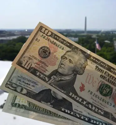 NY為替市場、円が153円台前半に上昇 中国の米国債抑制報道が影響