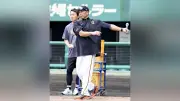阿部監督が若手内野手を徹底指導、ノックで厳しく鍛える