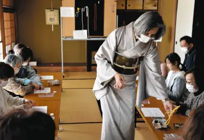 群馬・太田市立大隅俊平美術館の花結び講座が人気 節目の30回を6月に開催予定