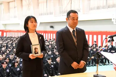 卒業証書、天国へ届け 学法石川高野球部・佐藤亮輔さん急逝 両親が仲間の姿に息子を重ねる