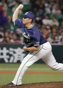 ヤクルト奥川、開幕投手候補として3回2失点 ソフトバンク高橋が新人サヨナラ2ラン