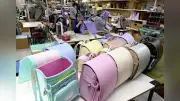 ランドセル製造ピーク 奈良の工場で職人が丁寧に製作、女の子はパステルカラー人気