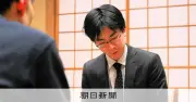 本木克弥九段が芝野虎丸十段を破り暫定首位 囲碁名人リーグは無敗者ゼロの大混戦