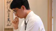 棋聖戦第５局、一力棋聖の反発で緊迫局面に 芝野十段が中央大石に襲いかかる