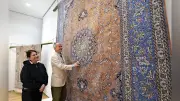 イラン出身男性が高松でペルシャ絨毯展 戦火の祖国に平和を願い、文化理解訴える
