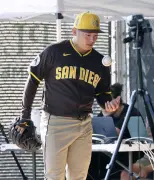 パドレス松井裕樹、開幕は負傷者リスト入り　左脚内転筋痛め調整遅れる