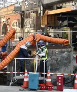 大阪キタの隆起した管の切断作業が開始　交通規制の全面解除を検討