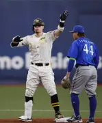 阪神がDeNAを4-1で下し3連勝、才木が好投で白星を挙げる