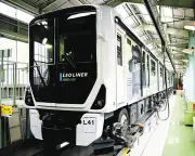 西武山口線「L00系」は「れお系」と読む！ 新型「レオライナー」第1編成を公開、3月27日デビュー