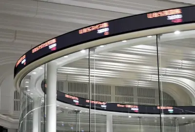 東証反発、終値は348円高 米イラン戦闘終結協議の進展期待で買い優勢