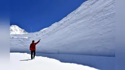立山黒部アルペンルート、4月15日に全線開通へ 「雪の大谷」室堂で準備最終段階
