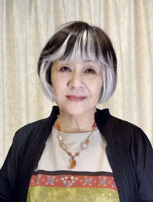 マンガ家の里中満智子さんと「ガンダム」富野由悠季さんに旭日中綬章