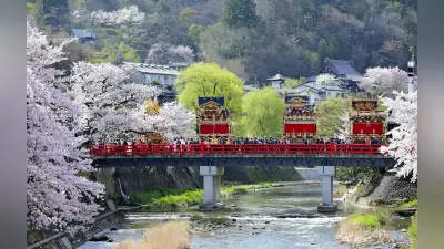 読売新聞の写真特集「語る」が新たな視点で社会を映し出す