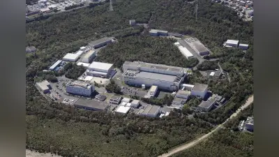 茨城・東海村のJ-PARC変電所でケーブル出火事故、放射線管理区域外でけが人なし