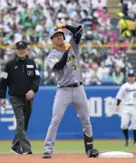 阪神若虎1、2番で先制点、24歳福島と新人岡城が躍動