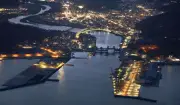 三陸沖地震で後発地震注意情報　政府、27日まで特別な備え呼びかけ