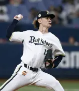 オリックスが西武を下し3連勝、寺西が6回1失点で今季初勝利を挙げる
