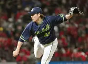 ヤクルト5投手無失点リレーで2連勝、貯金10到達　広島は2戦連続零敗
