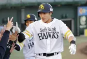 ソフトバンクが楽天に6-0で快勝、柳田悠岐が先制3ランで活躍