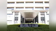 元臨時講師に拘禁刑6年求刑 16歳未満の元教え子に不同意性交、検察「人格無視」