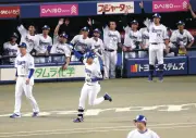 中日ドラゴンズ、板山祐太郎の満塁弾でヤクルトに連勝！今季初のカード勝ち越し達成