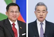 ミャンマー新大統領、中国外相と会談 和平推進や貿易円滑化を協議