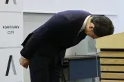 旭川市長が謝罪、旭山動物園職員が妻遺体遺棄供述で臨時会見