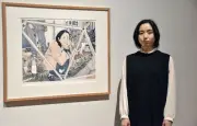 社会事件を石版画で表現する法廷画家の独自創作活動
