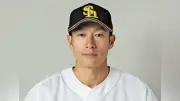 ソフトバンク柳田悠岐が右手付近に死球で途中交代、小久保監督が骨異常なしと説明