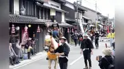 兵庫・朝来市で「わだやま竹城まつり」開催、戦国武将の武者行列が町を練り歩く