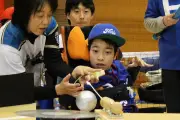 脳性麻痺の少年の「野球がやりたい」が生んだユニバーサル野球、絵本で感動の物語に