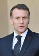 レバノン南部で国連部隊参加のフランス兵が攻撃受け死傷、マクロン大統領がヒズボラ関与の可能性示唆