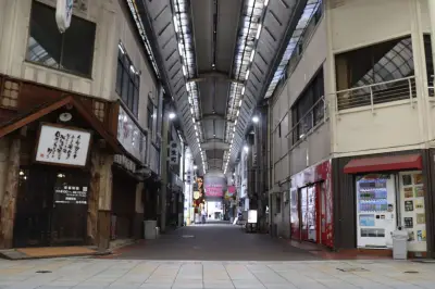 岐阜・柳ケ瀬商店街のアーケード、2035年までに撤去へ　開放的な空間目指す