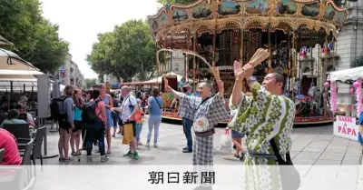 ペラペラじゃない落語家・三遊亭竜楽さん 平和願い7カ国語で口演