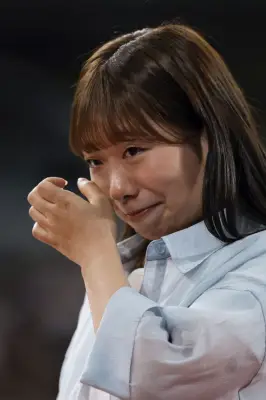 体操・芦川うららさん引退セレモニー、花束贈呈で涙「悔いなくやり切った」