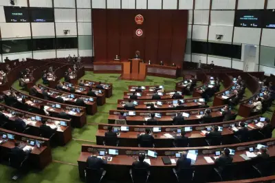 香港立法会議員全員が北京視察へ、返還後初めて