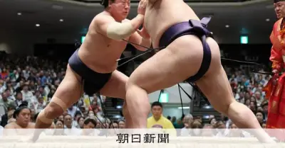 若隆景が２度目の賜杯、幕下転落から復活Ｖは史上２人目の快挙