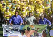 陸上・中島らが都内小学校で児童と交流、パリ五輪100m王者ライルズも参加