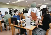 千葉・野田市役所に高校生レストラン「のだかまキッチン」オープン、初日120食完売の好評
