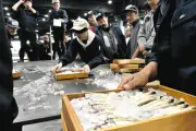 岐阜・天然アユ初競りで1キロ35万円、史上最高額を記録 過去最高の約6倍