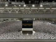 メッカ大巡礼、猛暑と中東緊張の中150万人到着