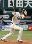 ソフトバンクが16安打11得点の大勝で勝率5割復帰、日本ハムにカード7連敗