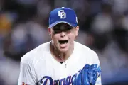 中日ドラゴンズ、ドラフト1位中西聖輝がプロ初勝利！今季最多7得点で阪神に快勝