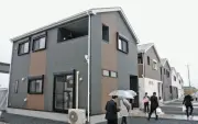 茨城県境町「25年住むと家がもらえる」第4弾、33棟に235世帯応募の大人気