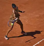 大坂なおみ、全仏テニス3回戦進出 ベキッチにストレート勝利