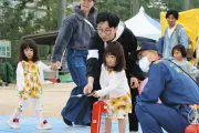 荒川区「川の手荒川まつり」に約3万5千人、地元商店や交流都市が出店
